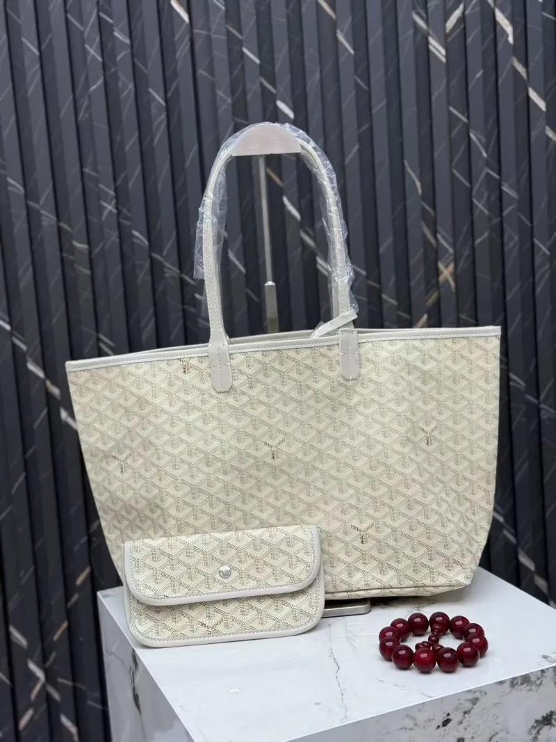 Goyard Beige Tote Shopping Bag with Pouch