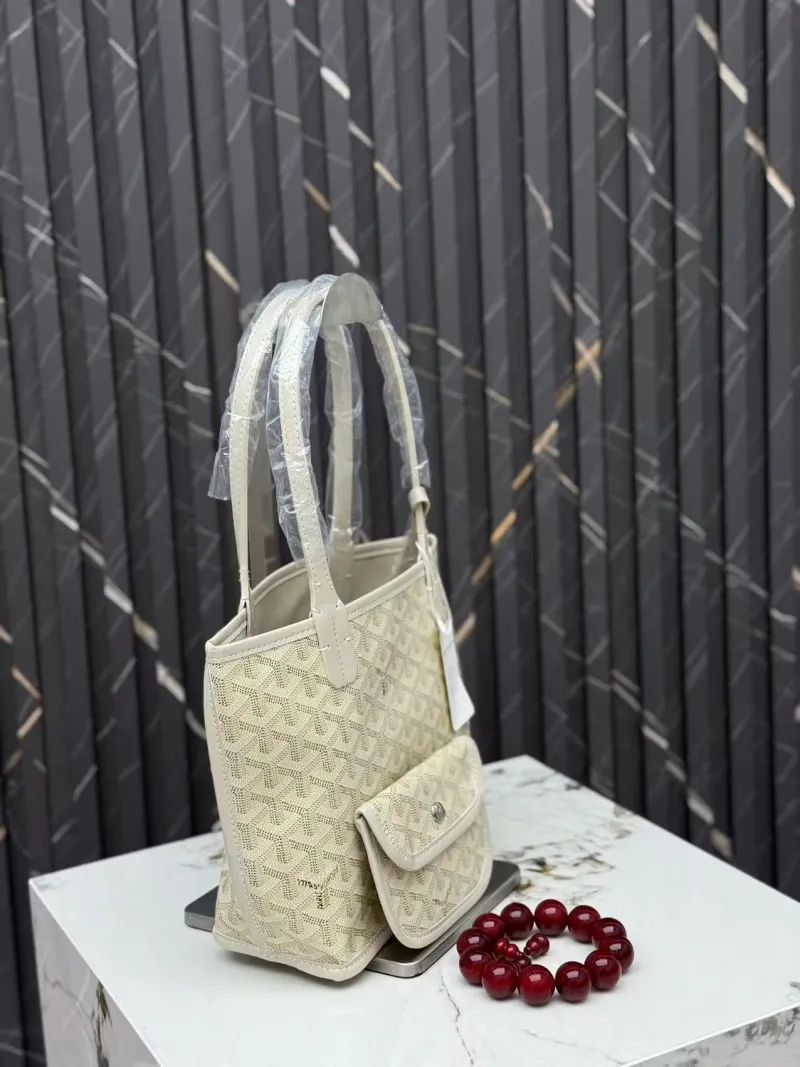 Goyard Beige Tote Bag with Small Pouch - Image 3