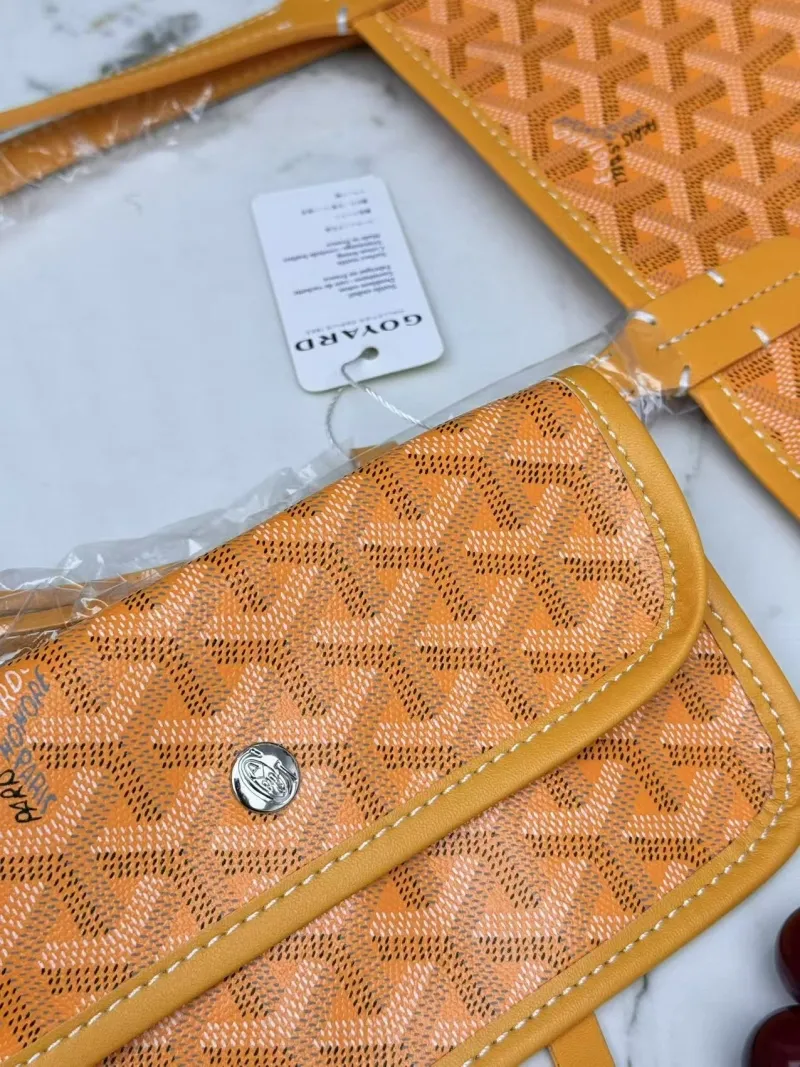 Goyard Yellow Tote Shopping Bag with Pouch - Image 7