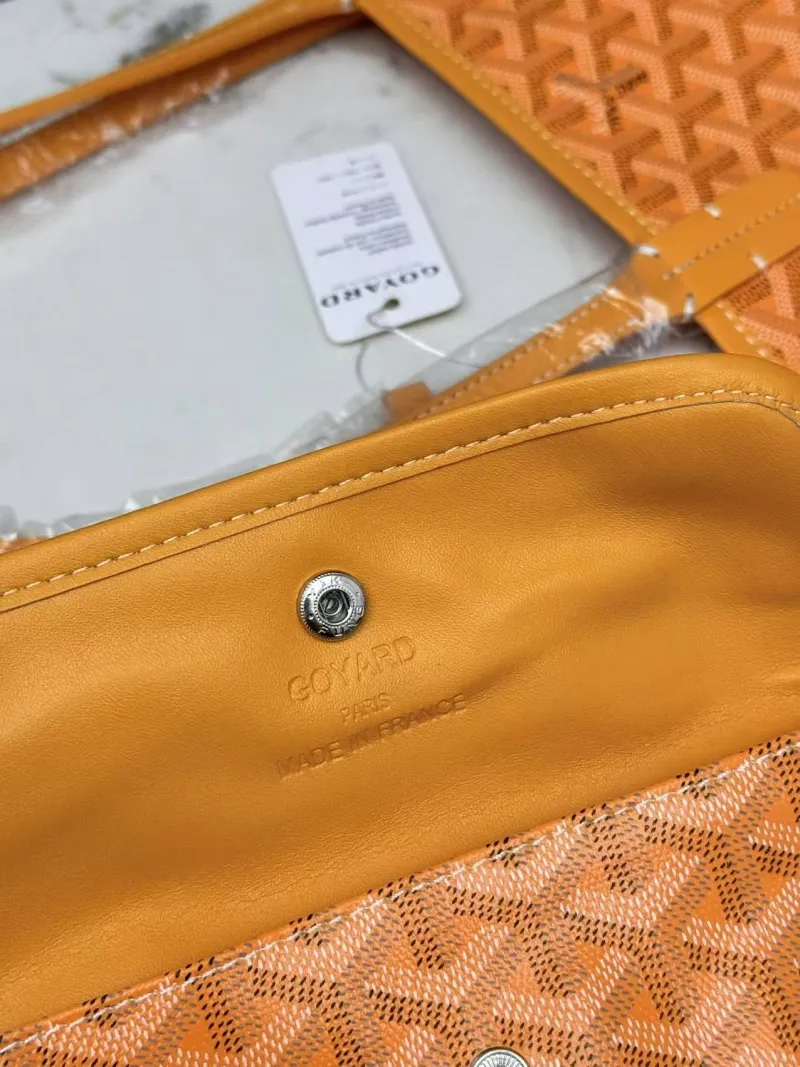 Goyard Yellow Tote Shopping Bag with Pouch - Image 8