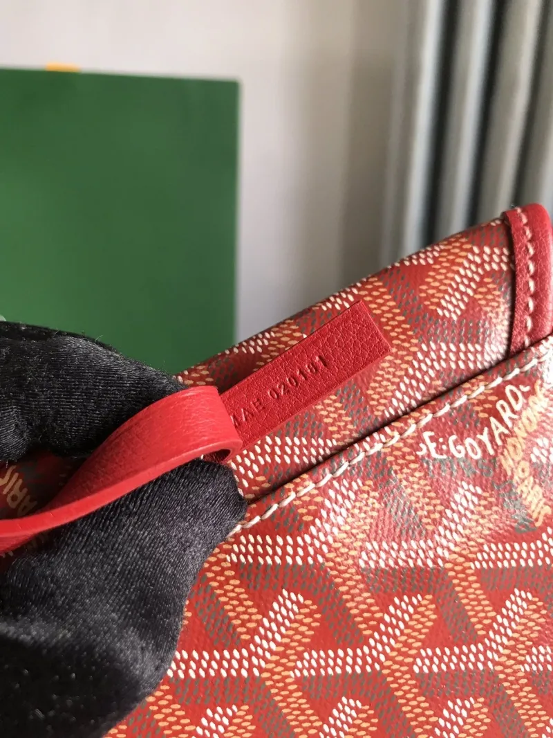 Goyard Red Tote Shopping Bag with Small Pouch - Image 9