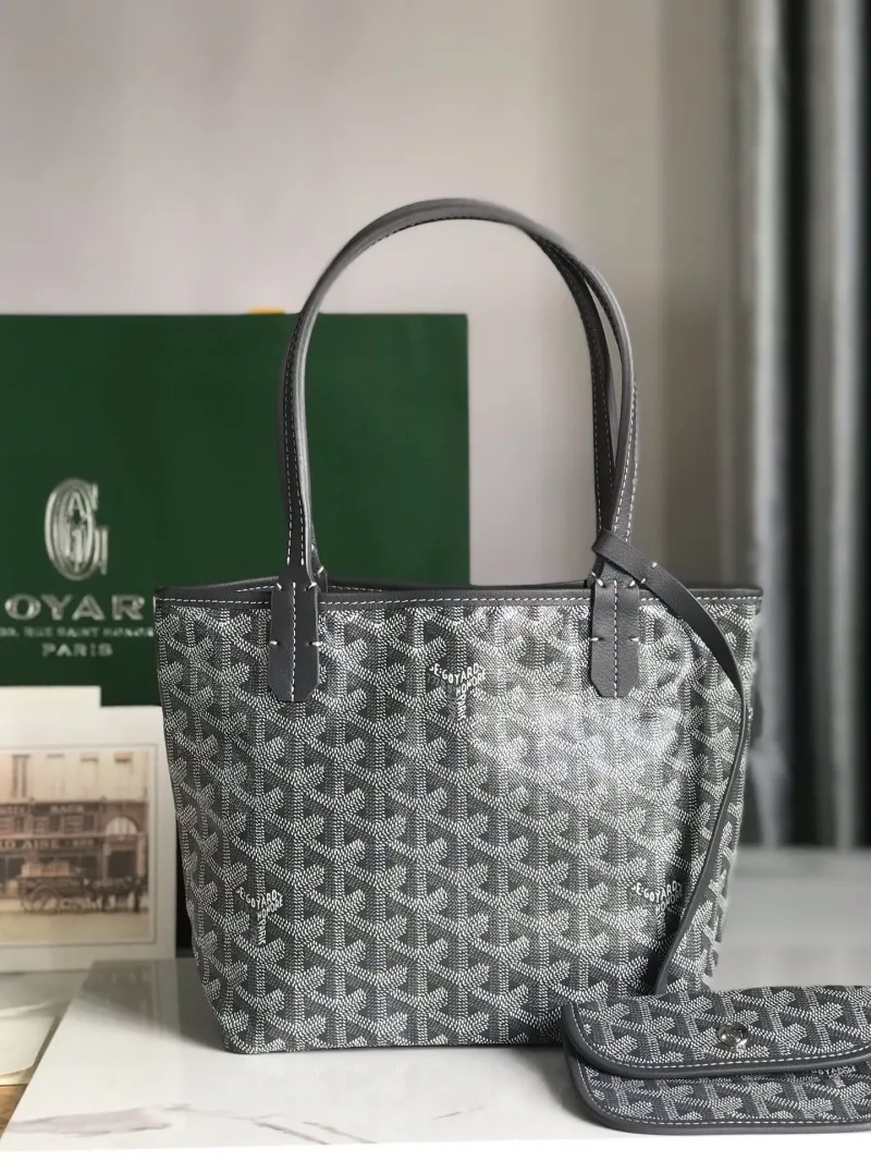Goyard Gray Tote Bag with Small Pouch 433