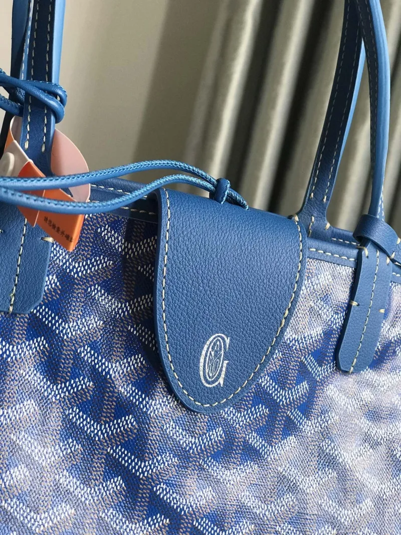 Goyard Blue Tote Bag with Pouch 436 - Image 4