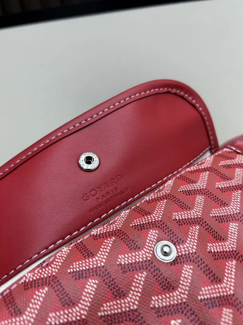 Goyard Red Shopping Tote Bag with Pouch - Image 8