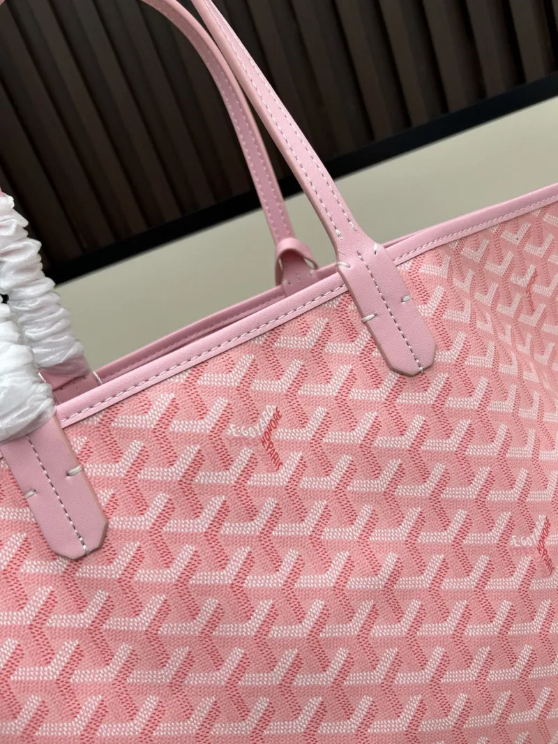Goyard Pink Tote Bag with Small Pouch - Image 4