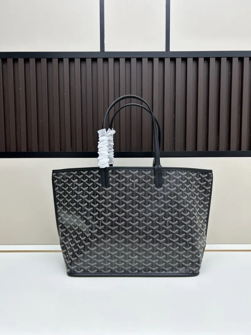 Goyard Black Monogram Tote Bag with Pouch - Image 3