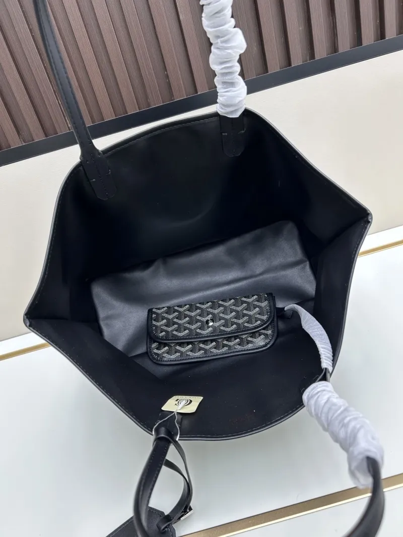 Goyard Black Monogram Tote Bag with Pouch - Image 7