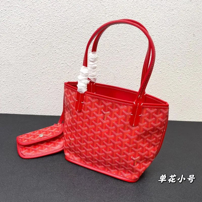 Alternative view of Goyard Red Small Tote Bag with Pouch 505