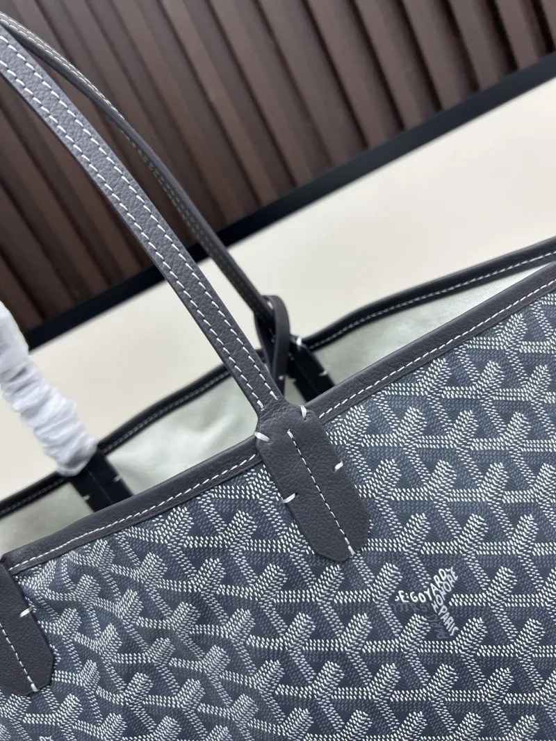 Goyard Gray Medium Tote Bag 512 with Pouch - Image 3