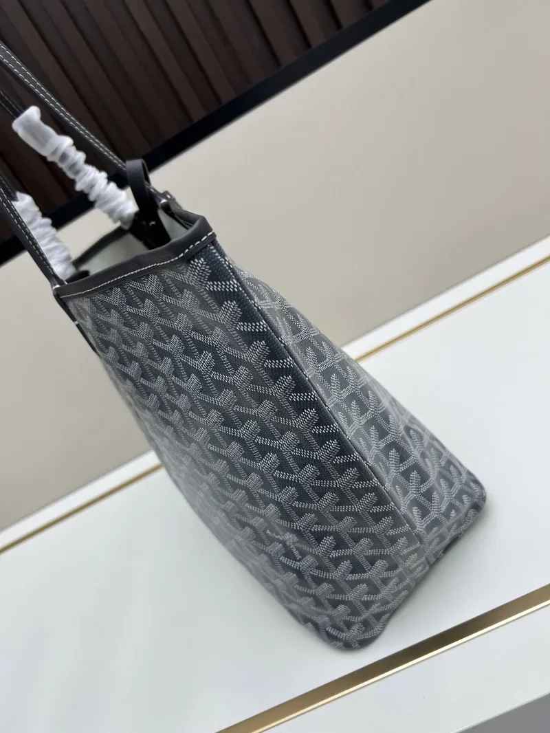 Goyard Gray Medium Tote Bag 512 with Pouch - Image 5