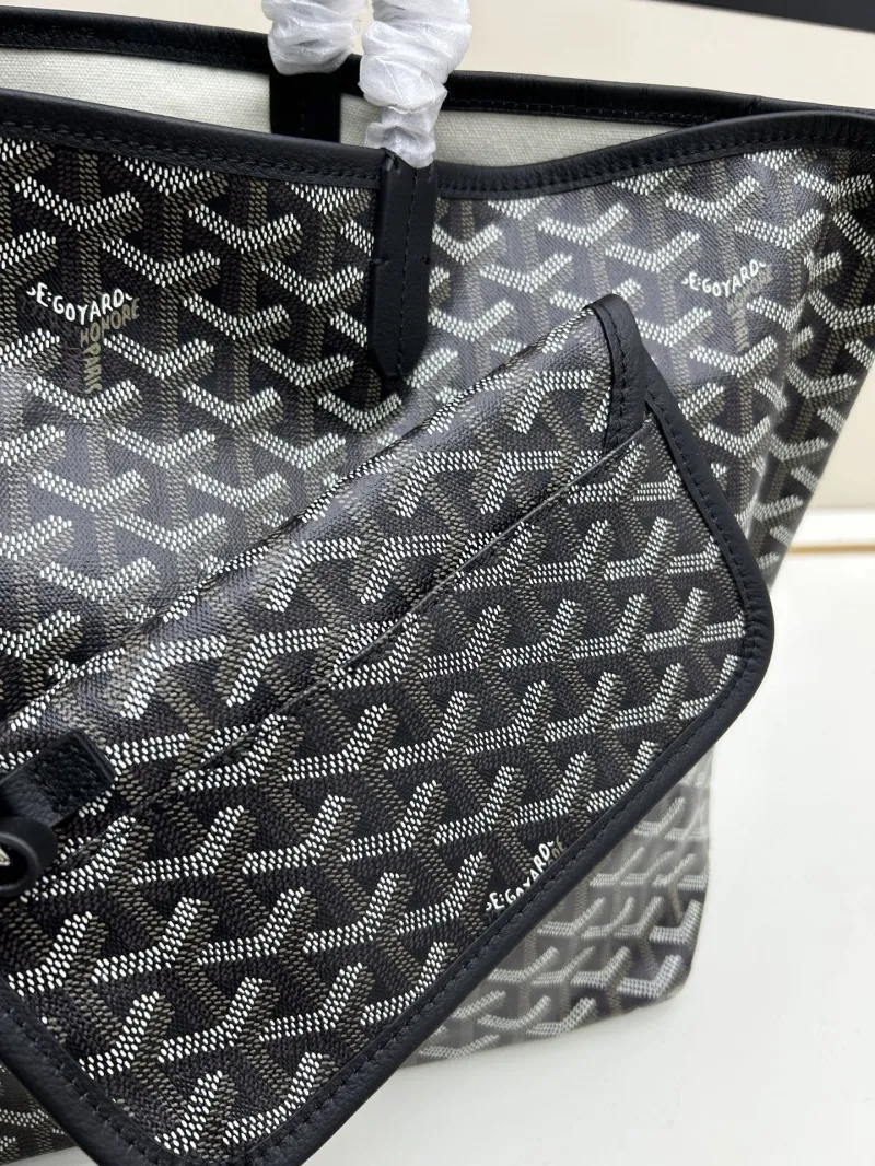 Goyard Black Tote Shopping Bag with Pouch - Image 6