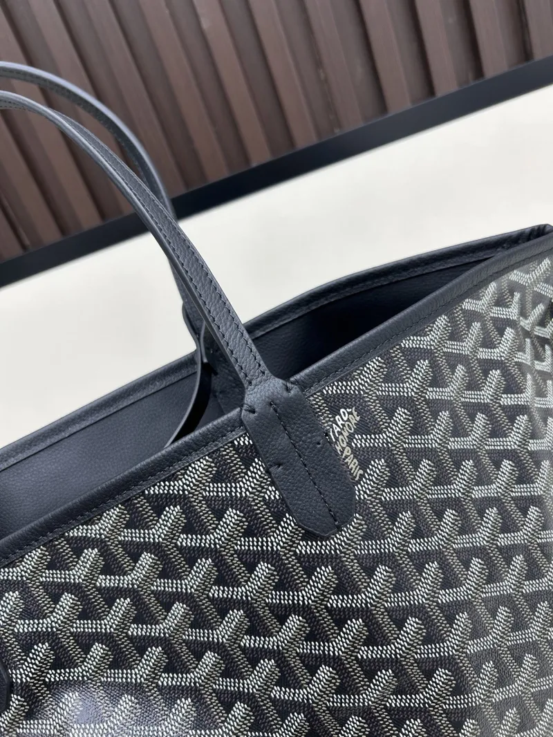 Goyard Black Tote Shopping Bag with Pouch - Image 3