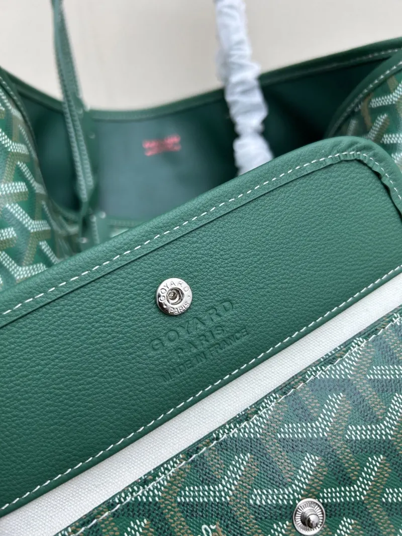 Goyard Green Tote Bag with Pouch - Image 8