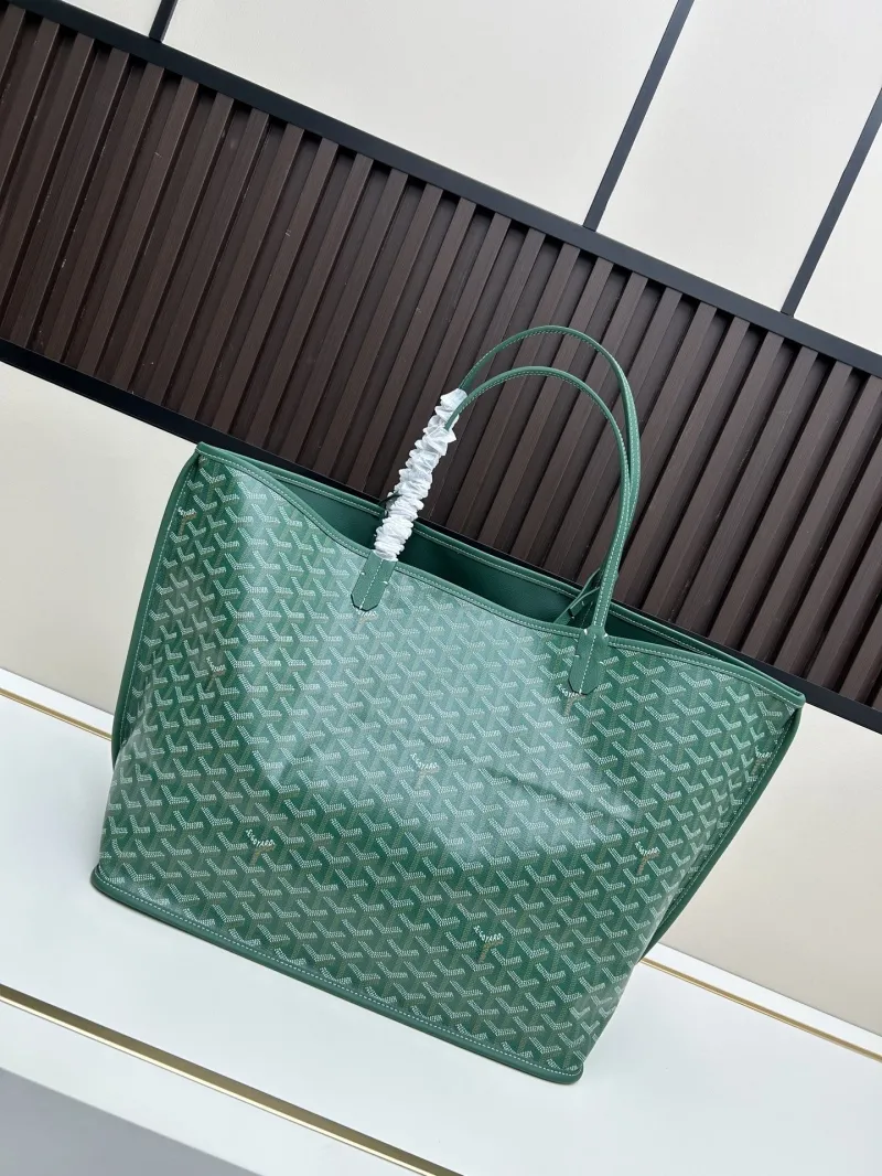 Alternative view of Goyard Green Large Shopping Tote Bag with Pouches 541