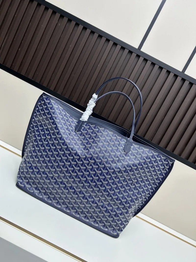 Alternative view of Goyard Navy Blue Tote Bag 543 with Pouch