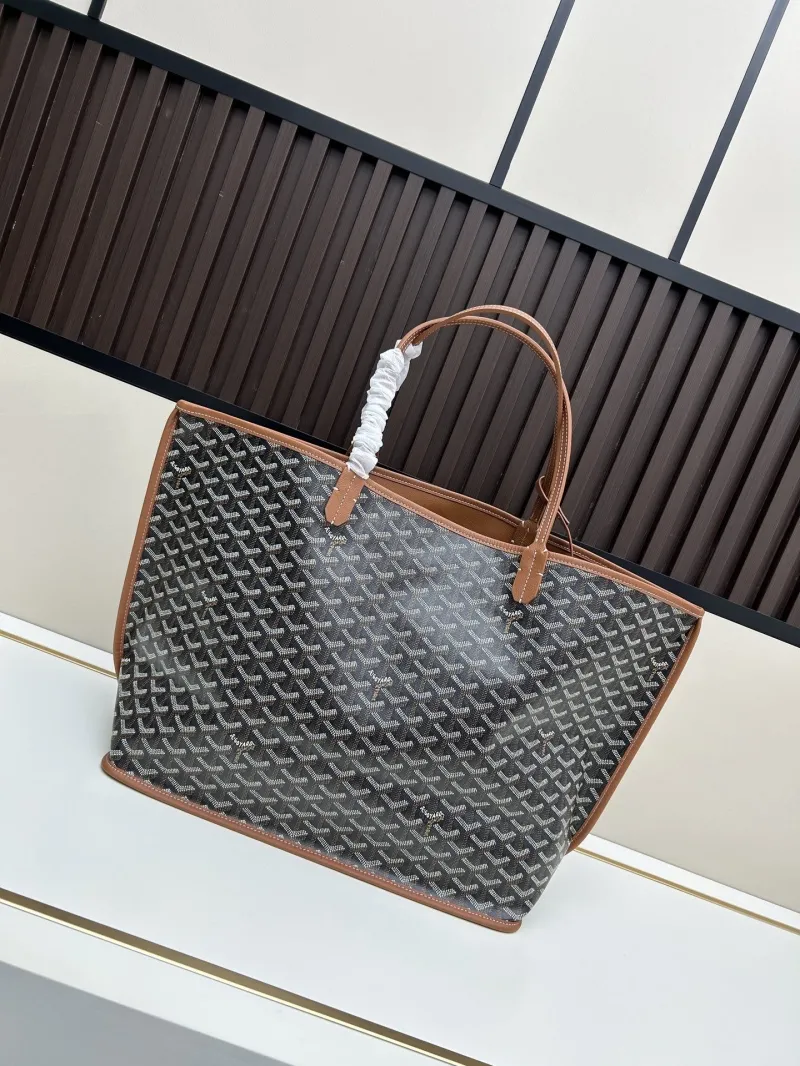 Alternative view of Goyard Brown Monogram Tote Bag 545