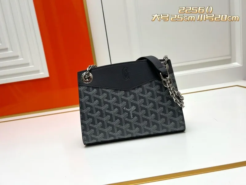 Goyard Dark Gray Chain Shoulder Bag 551 Large Small Sizes