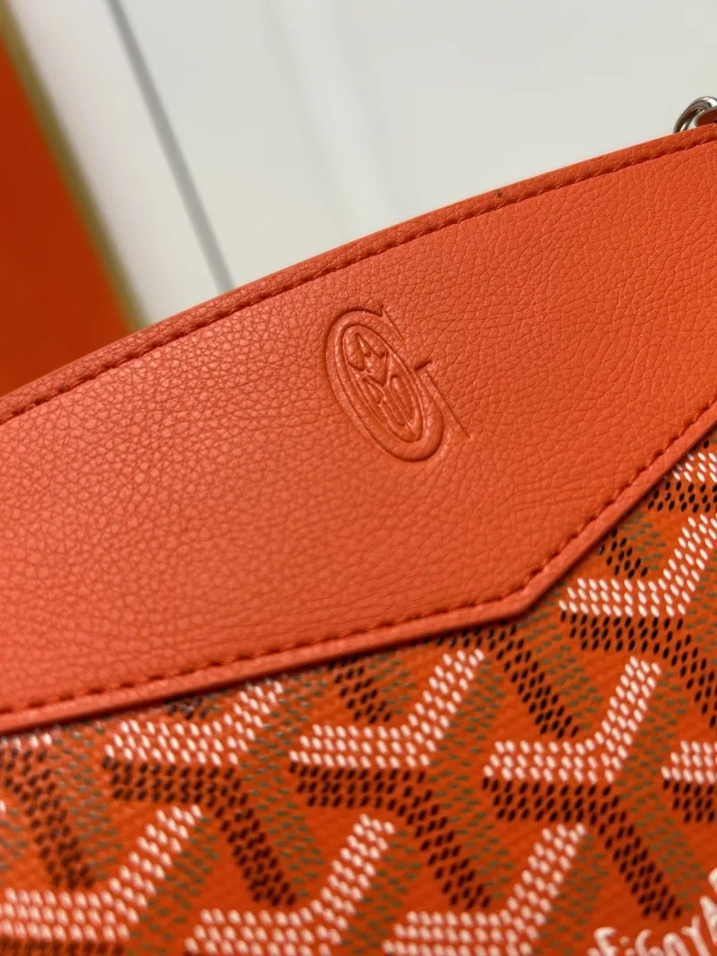 Goyard Orange Chain Shoulder Bag 2256 25cm 20cm - Image 5