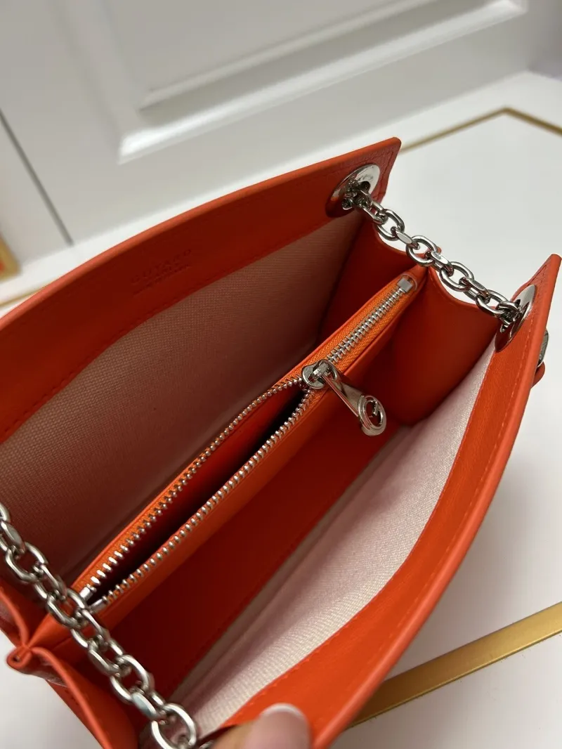 Goyard Orange Chain Shoulder Bag 2256 25cm 20cm - Image 7