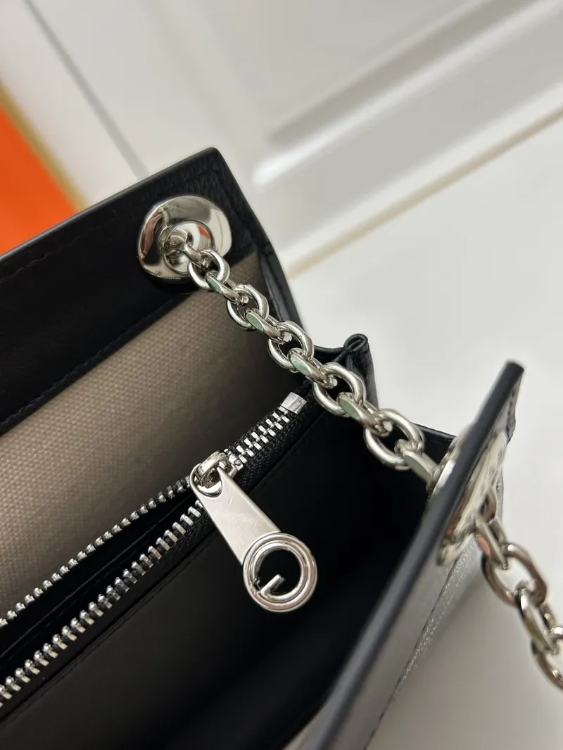 Goyard Black Chain Shoulder Bag 2256 Large 25cm - Image 9