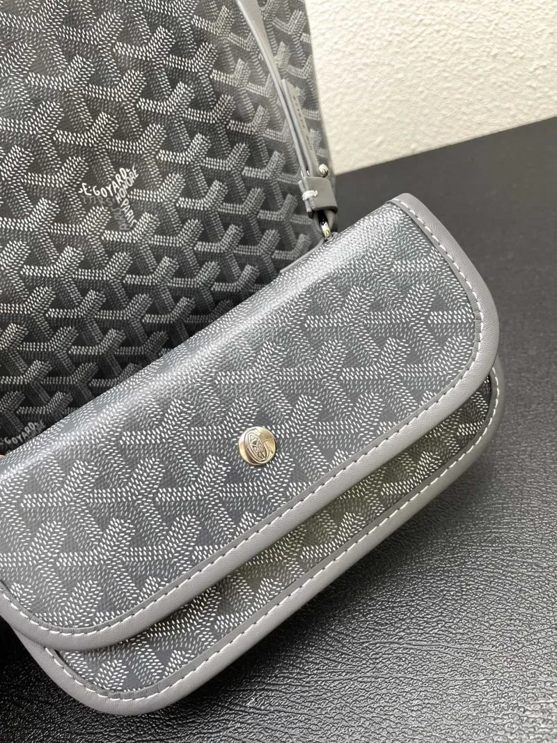 Goyard Gray Tote Bag 563 with Pouch Medium and Large - Image 4