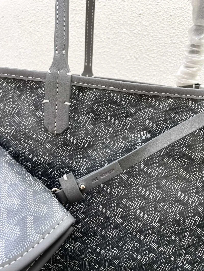 Goyard Gray Tote Bag 563 with Pouch Medium and Large - Image 5
