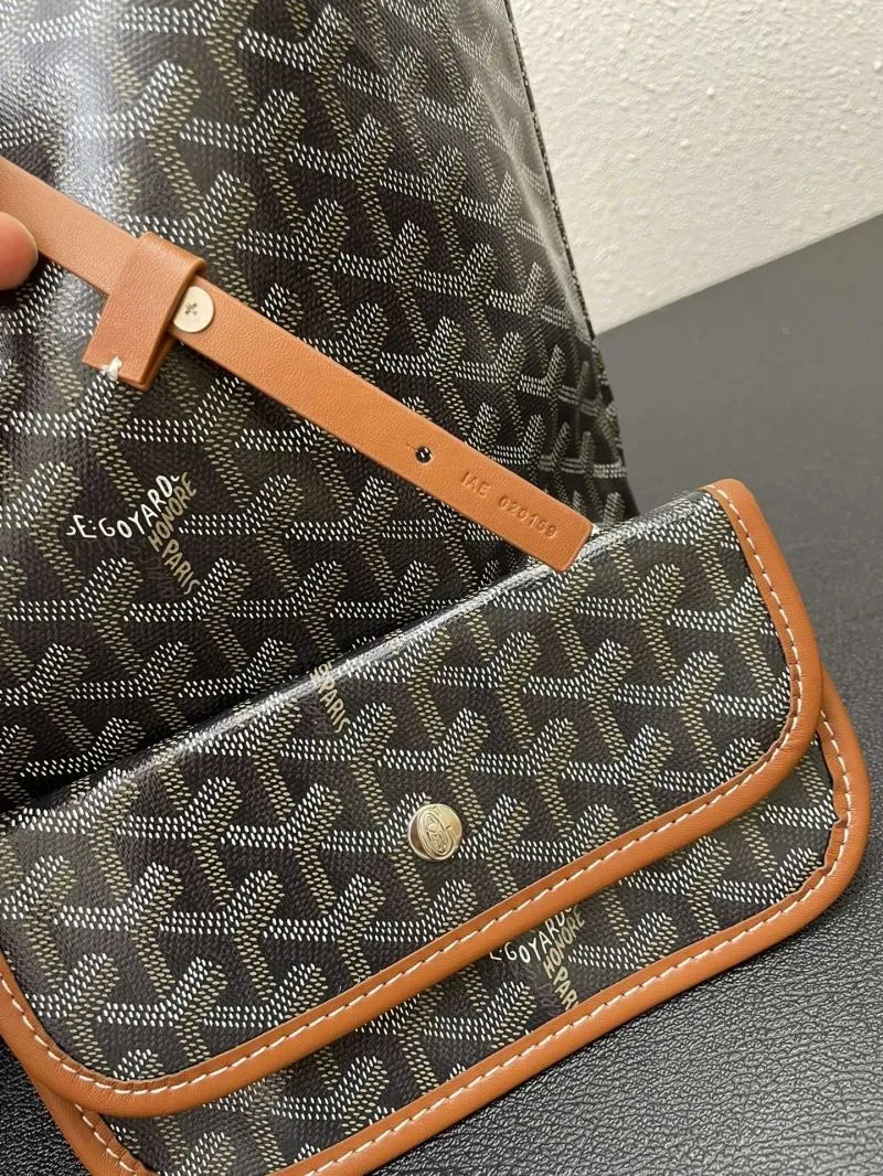 Goyard Black Tote Bag with Pouch Medium Large - Image 4