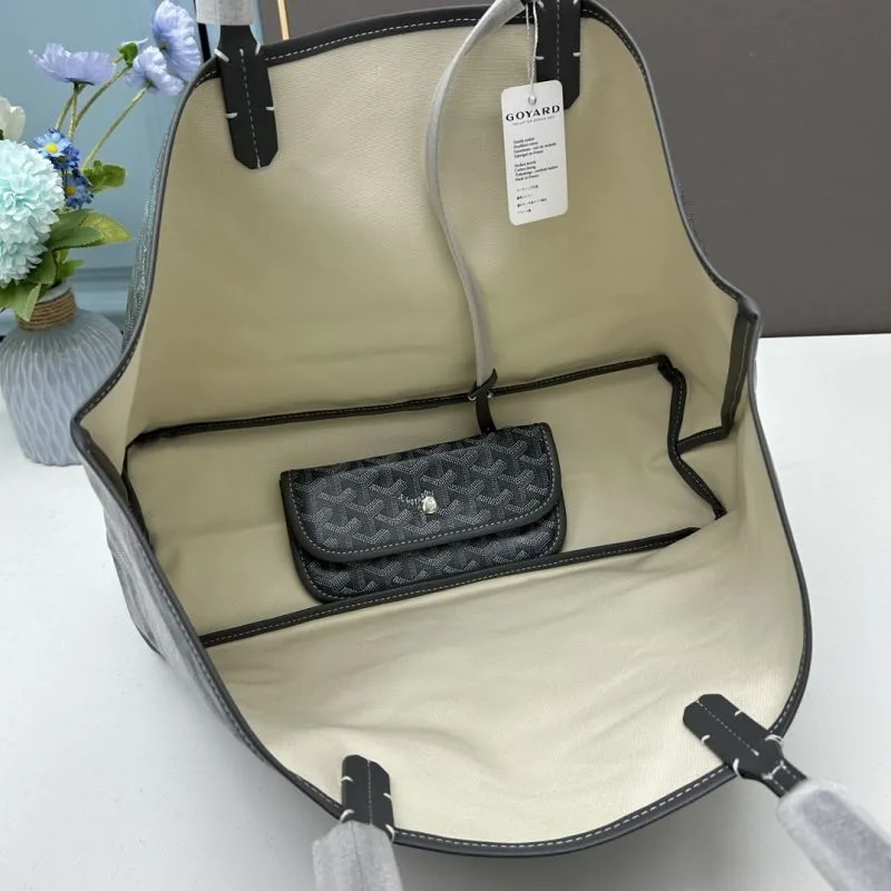 Goyard Large Gray Shopping Tote Bag with Pouch - Image 8