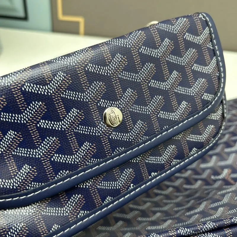 Goyard Medium Navy Tote Bag with Pouch - Image 6