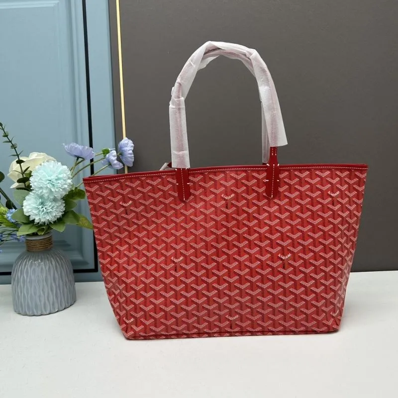 Goyard Red Medium Tote Bag with Pouch - Image 3