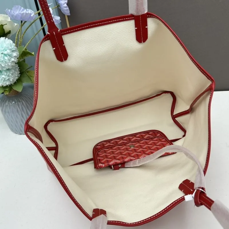 Goyard Red Medium Tote Bag with Pouch - Image 7