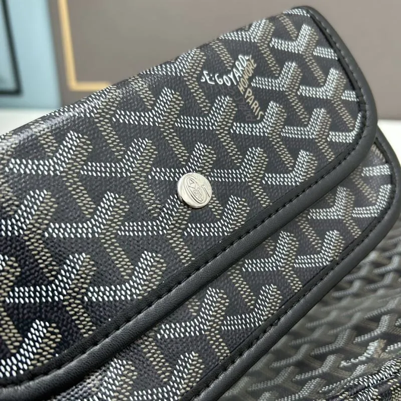 Goyard Medium Black Tote Bag with Pouch - Image 6