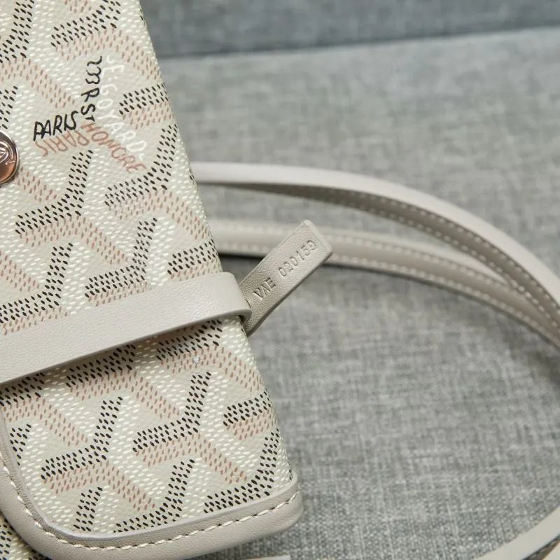 Goyard Shopping Bags-610 - Image 8