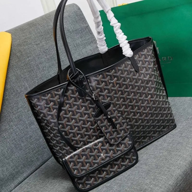 Goyard Black Reversible Tote Bag with Pouch - Image 4