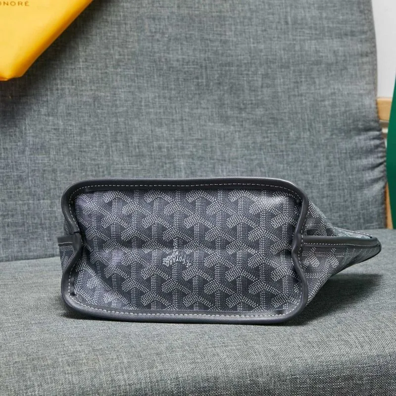 Goyard Gray Tote Bag with Small Pouch - Image 5