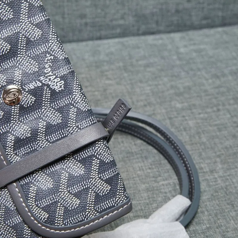 Goyard Shopping Bags-641 - Image 9