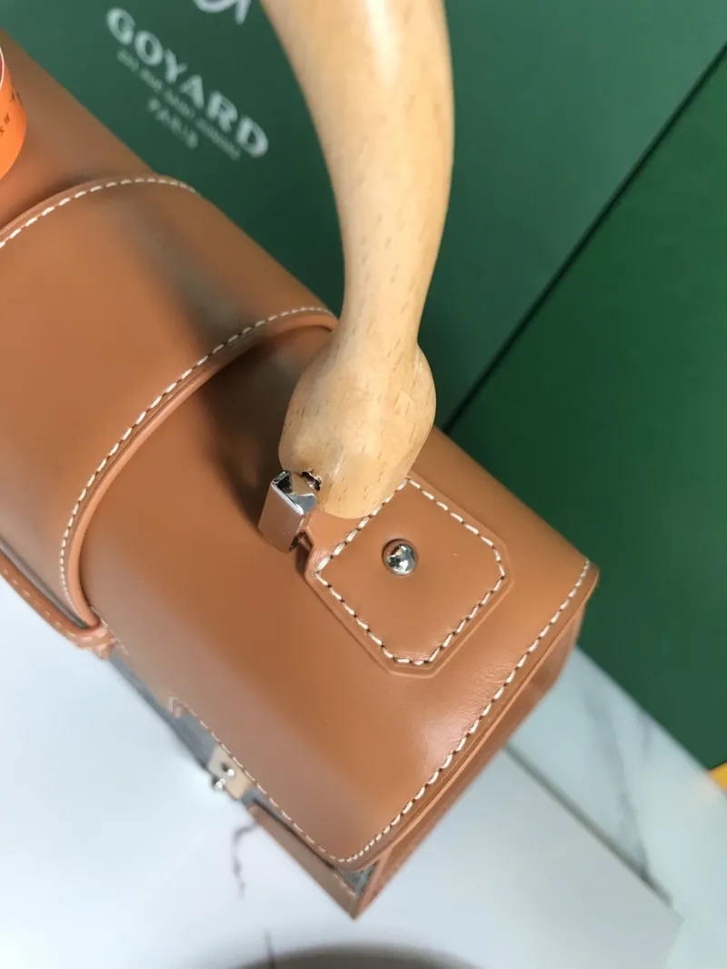 Goyard Black Tan Top Handle Handbag with Strap - Image 9