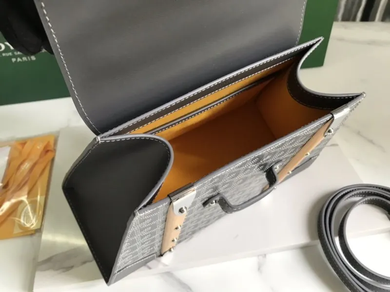 Goyard Gray Top Handle Crossbody Bag - Image 7