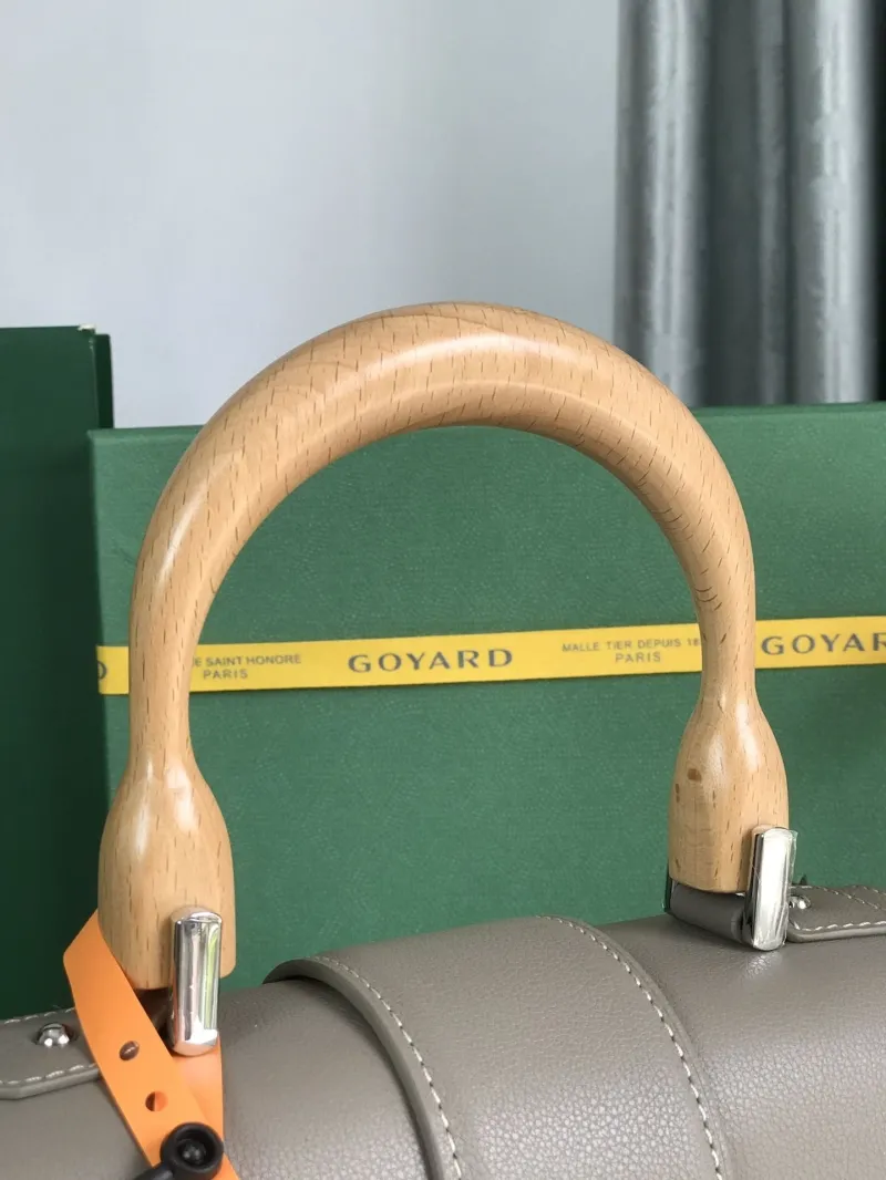 Goyard Gray Top Handle Bag - Image 4