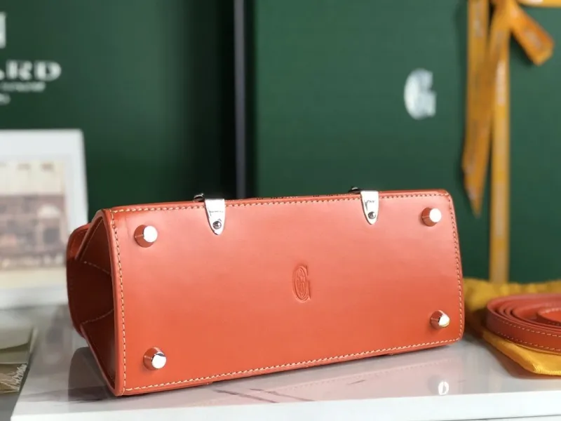 Goyard Orange Top Handle Bag 25 - Image 4