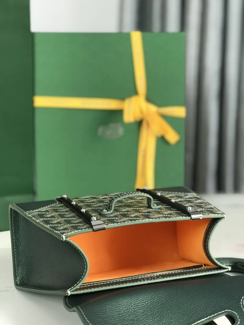 Goyard Dark Green Top Handle Bag 35 - Image 9