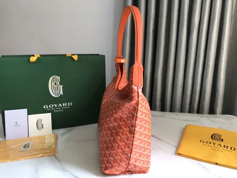 Alternative view of Goyard Orange Hobo Shoulder Bag Size 38