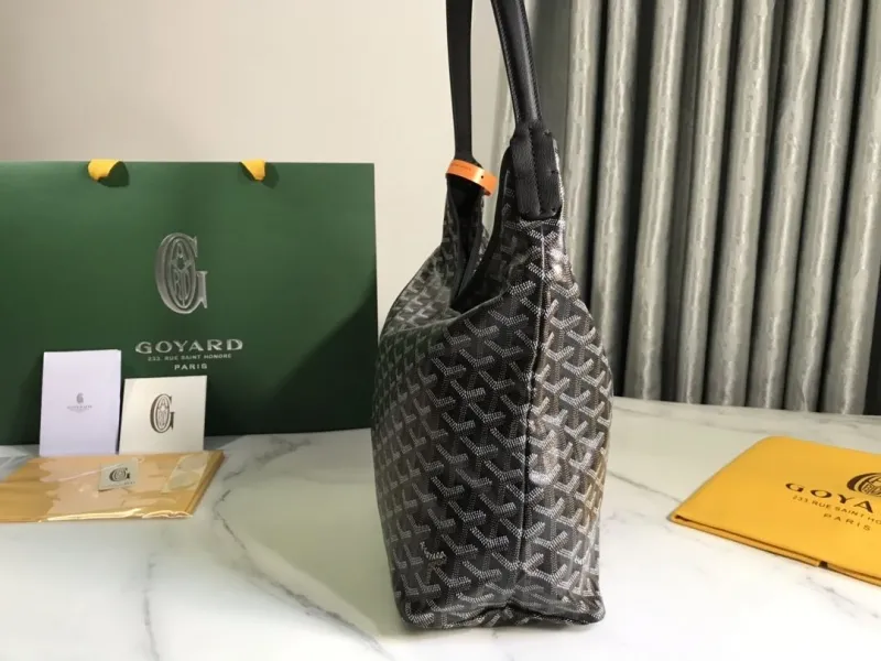 Alternative view of Goyard Black Hobo Bag Size 40