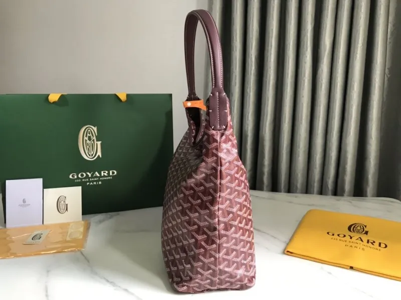 Alternative view of Goyard Burgundy Hobo Shoulder Bag