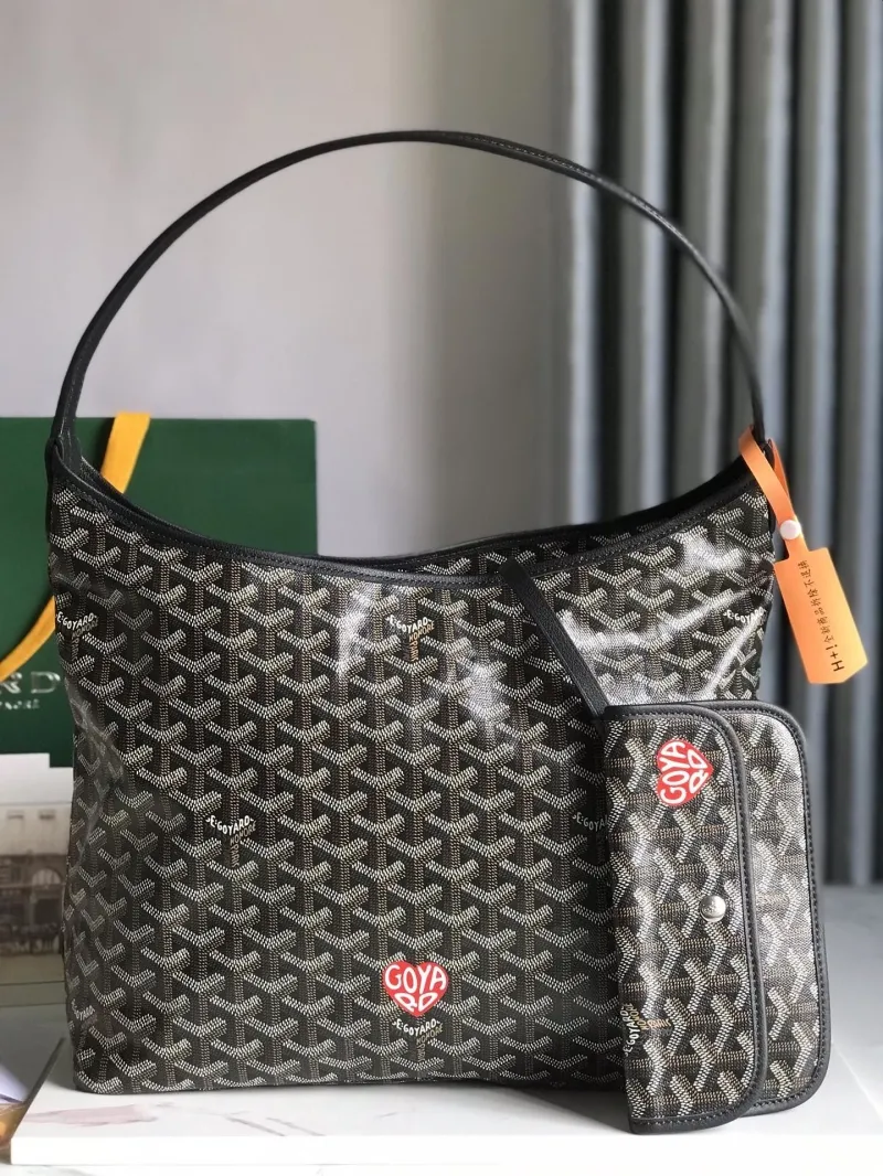 Goyard Black Hobo Shoulder Bag with Pouch