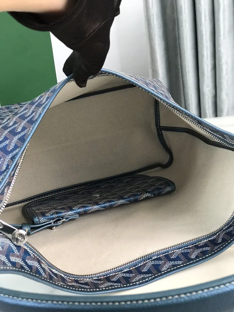 Goyard Blue Hobo Shoulder Bag - Image 8