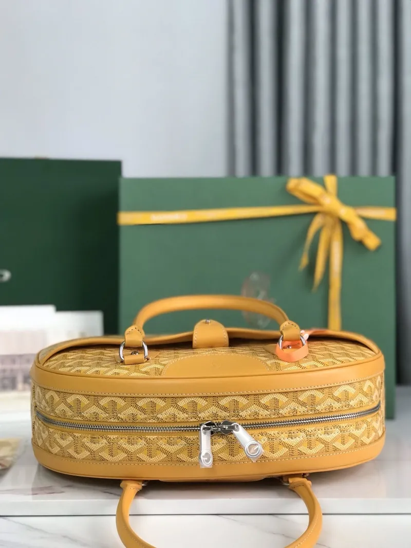 Goyard Yellow Top Handle Bag Model 68 - Image 6