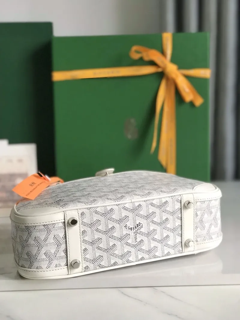 Goyard White Top Handle Bag - Image 6