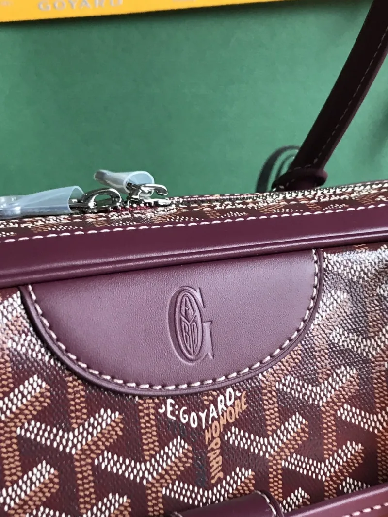 Goyard Burgundy Top Handle Shoulder Bag - Image 4