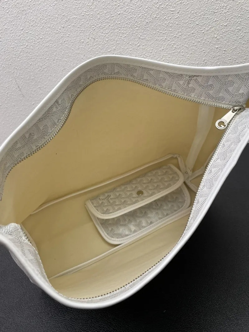 Goyard White Hobo Shoulder Bag 42cm Small Pouch Included - Image 9